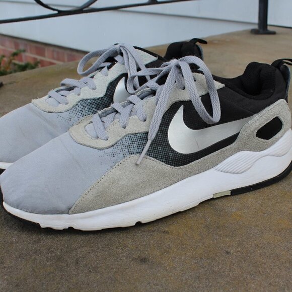 Nike Shoes Women's 8.5 LD Runner Running Wolf Grey 882267 003 - Picture 1 of 7